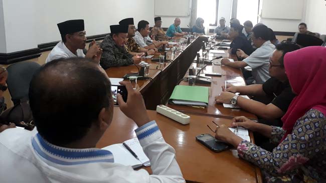 Dari 60 pabrik, 5 pabrik Dicap Cemari Sungai, Dewan Pasuruan Hearing Bersama OPD dan Warga