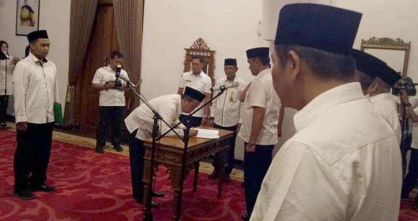 8 Pejabat Dilantik Sebagai Kepala Dinas